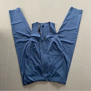LULULEMON Jumpsuit - ink blue - size 6